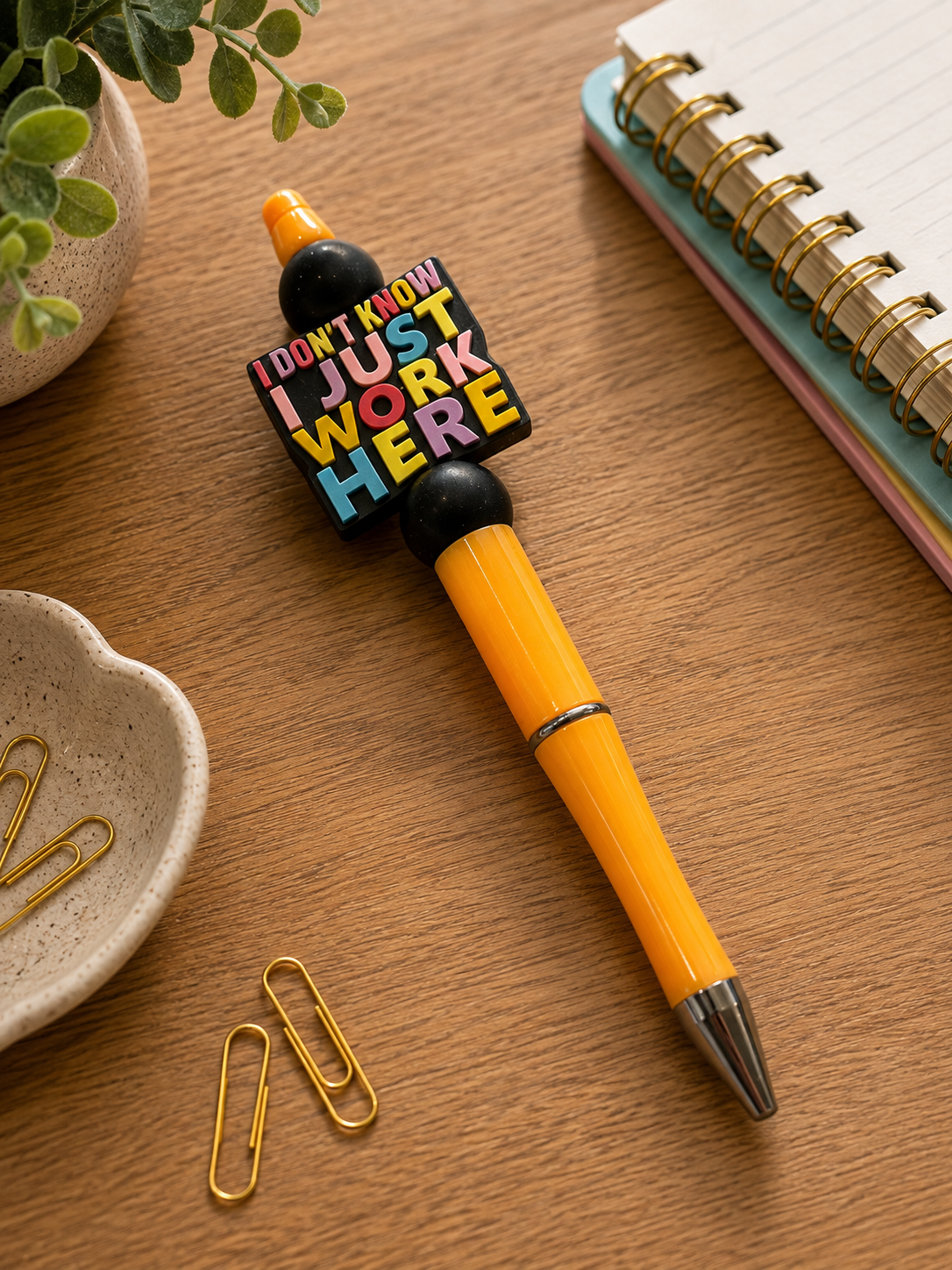 I Don't Know I Just Work Here Beaded Pen